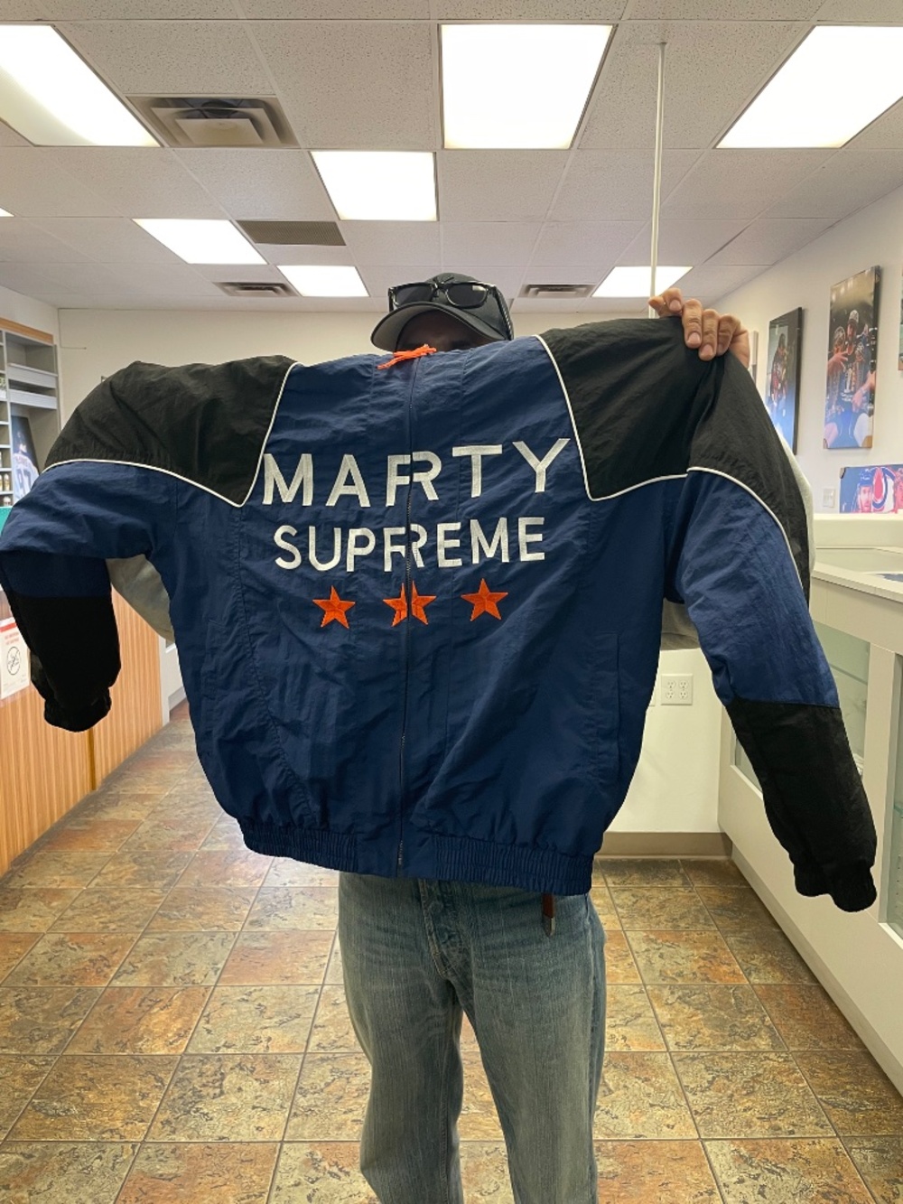 Marty supreme - Picture 5 of 11
